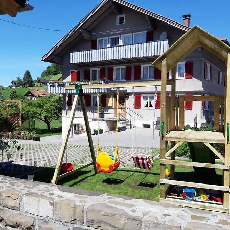 Gaestehaus Gitti Dorner Hittisau Exteriör bild