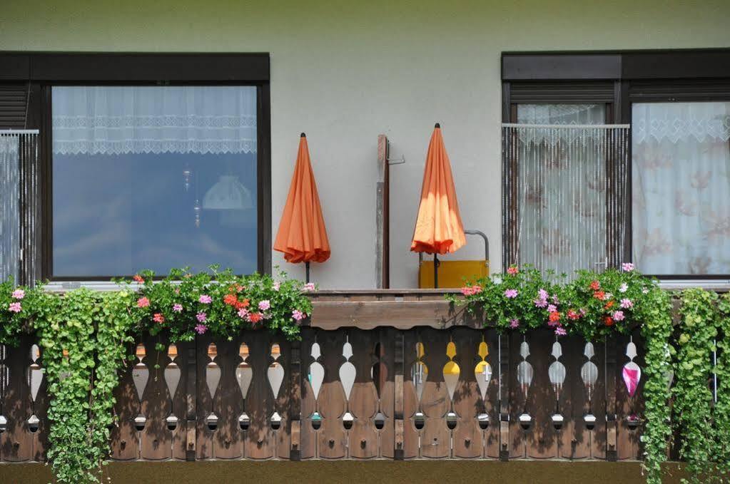 Gaestehaus Gitti Dorner Hittisau Exteriör bild